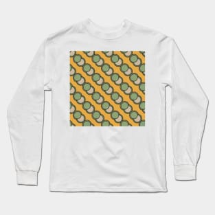 Linkede Long Sleeve T-Shirt